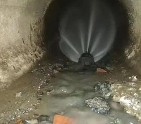 镜铁区市政管道清淤