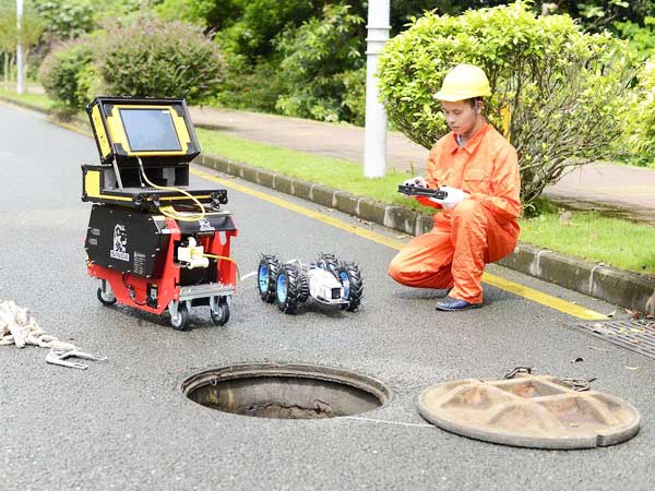 镜铁区管道机器人检测