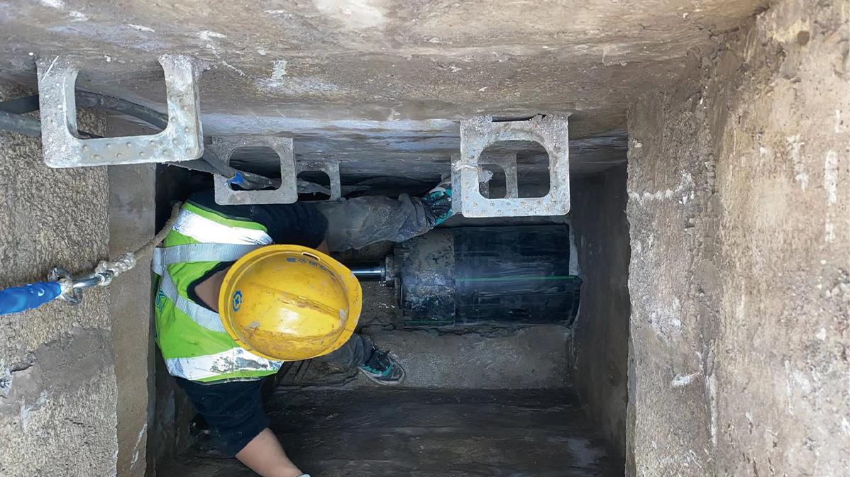 镜铁区HDPE短管内衬法